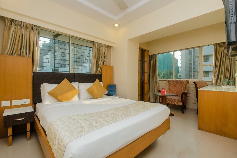 Oyo 10007 Hotel Grace Residency Bombaim Exterior foto