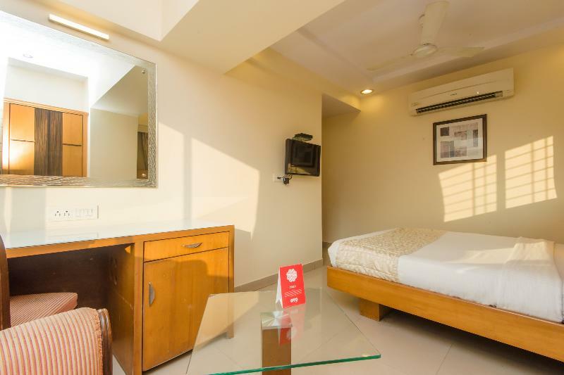 Oyo 10007 Hotel Grace Residency Bombaim Exterior foto