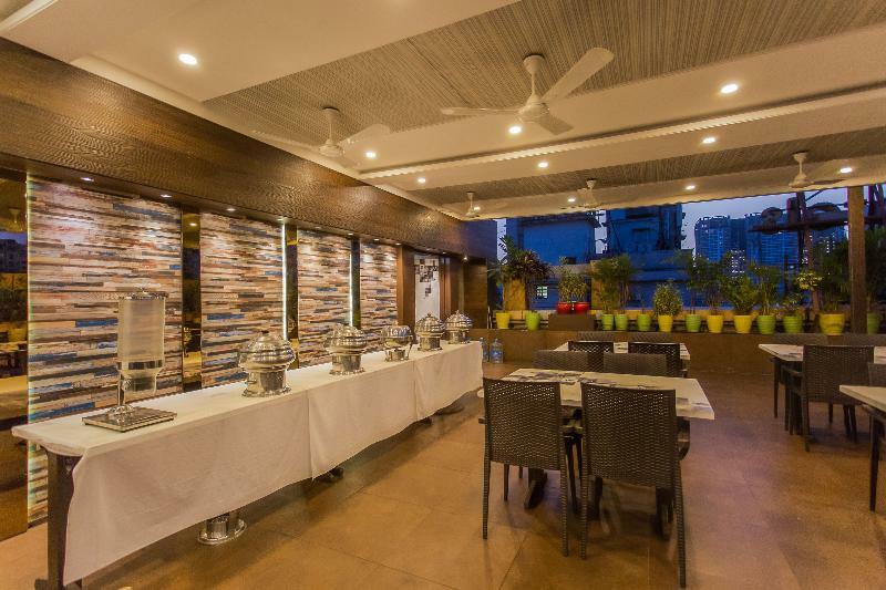 Oyo 10007 Hotel Grace Residency Bombaim Exterior foto