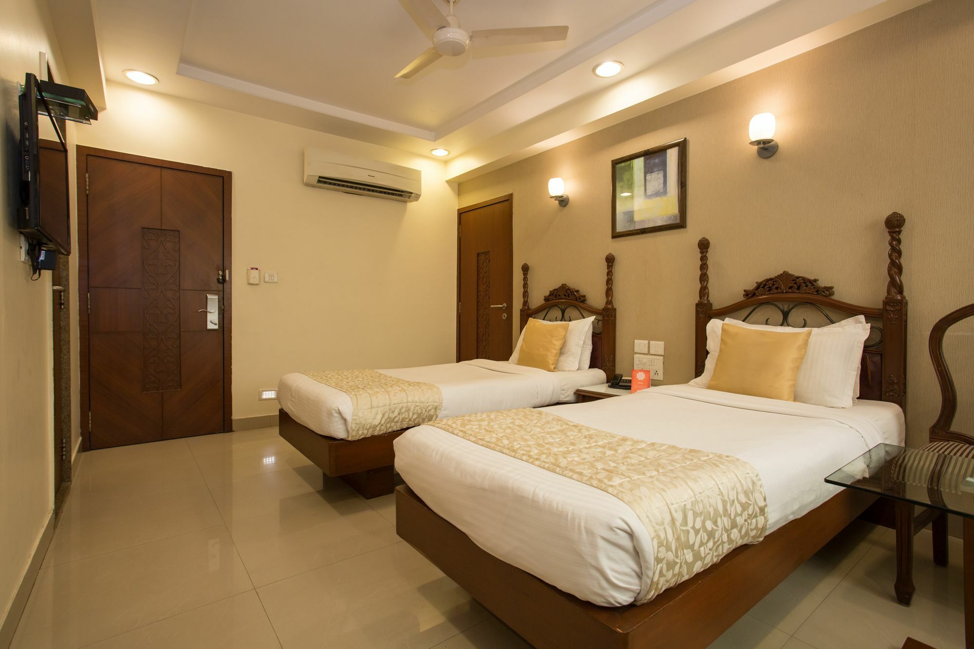 Oyo 10007 Hotel Grace Residency Bombaim Exterior foto